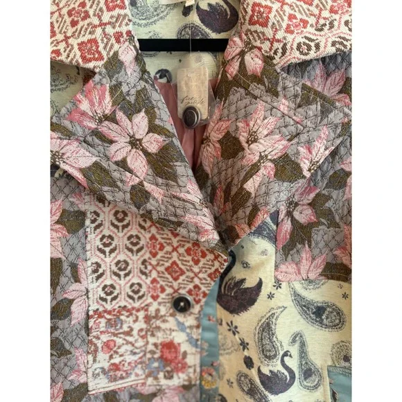 Free People Golden Hour Jacquard
Coat one size XS/S MSRP $798 new nwt boho - Picture 12 of 12